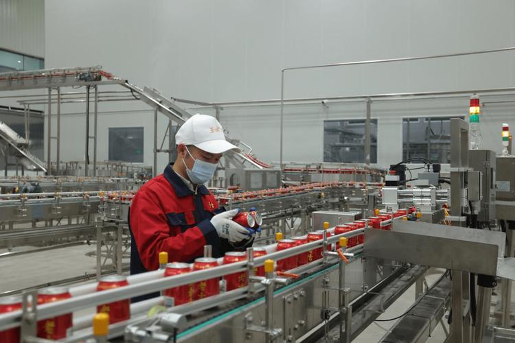 投資75億，王老吉大健康南沙生產(chǎn)基地正式投產(chǎn) 每條生產(chǎn)線每小時(shí)可產(chǎn)36萬(wàn)罐，助力健康信息咨詢新篇章